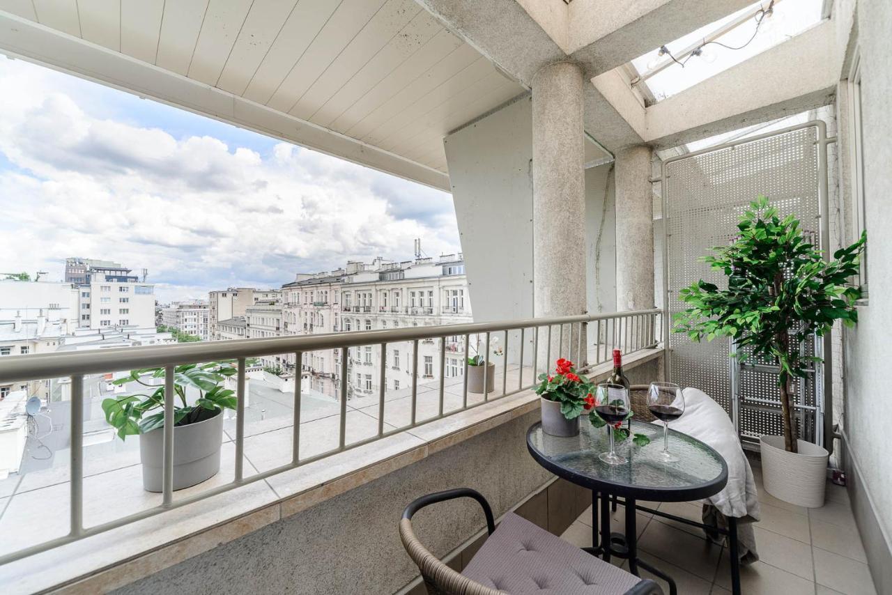 Stylish Apartment In The City Center Of Varsóvia Exterior foto