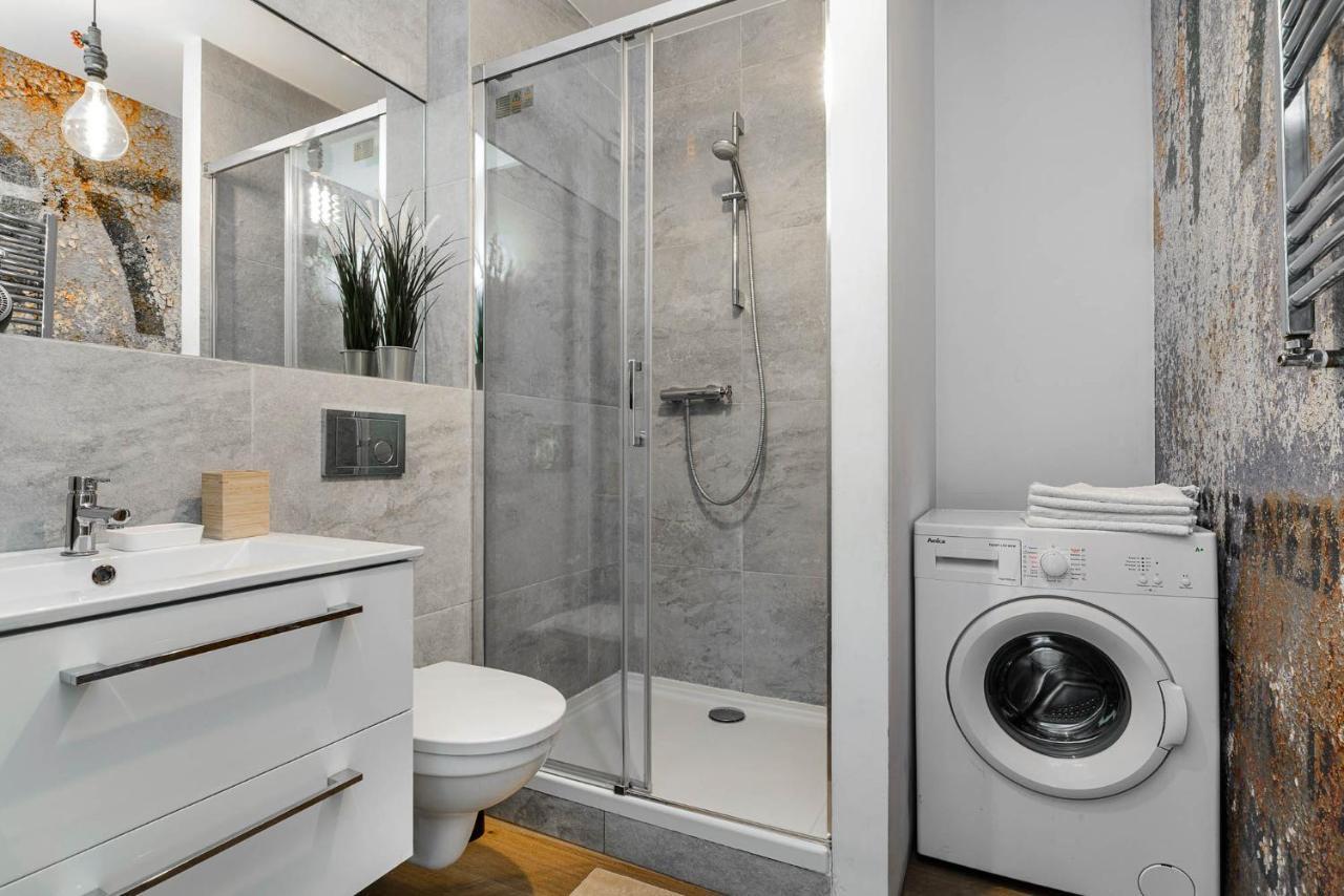 Stylish Apartment In The City Center Of Varsóvia Exterior foto